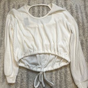 HOLLISTER white sweater BRAND NEW